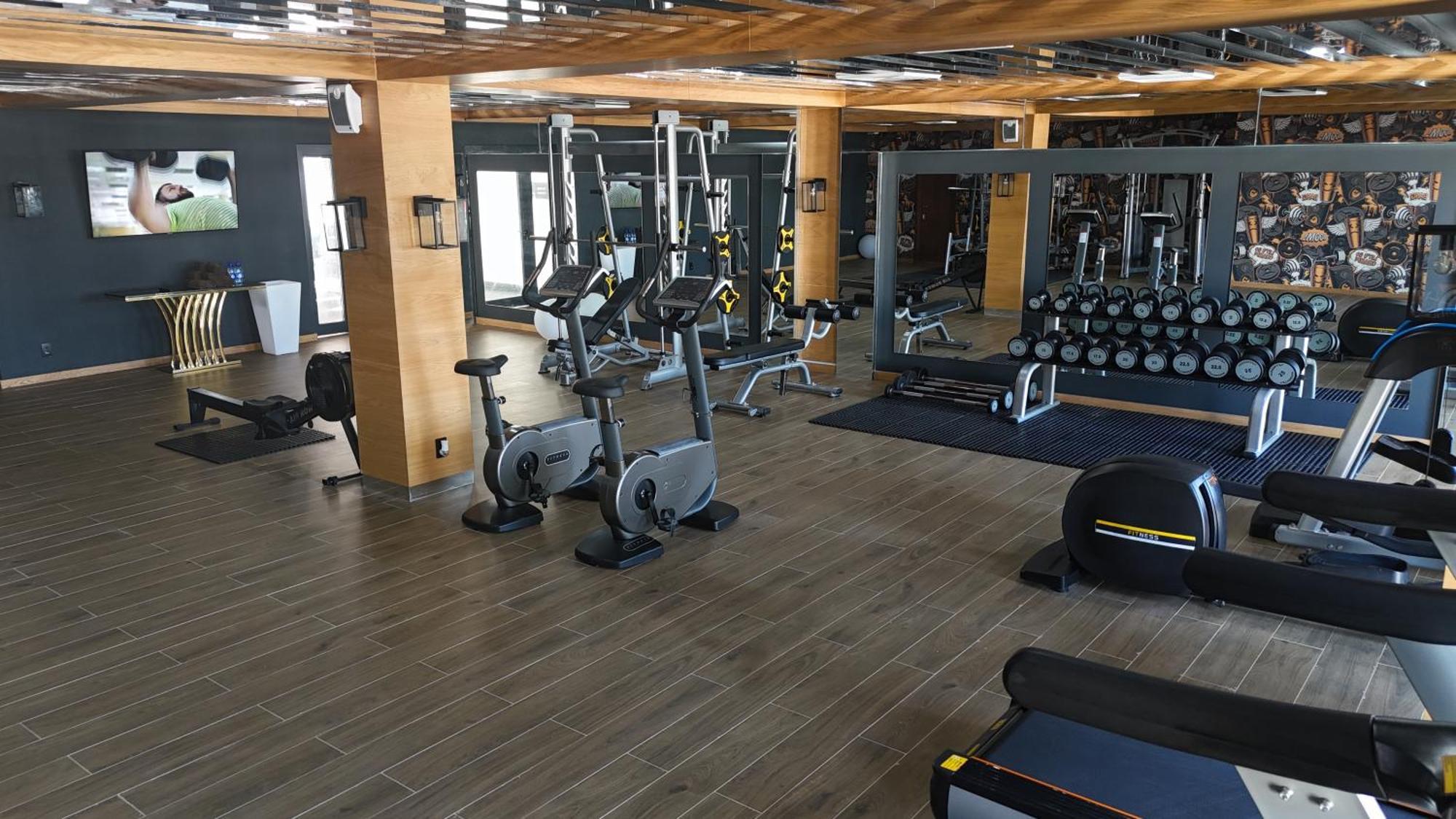 فندق Yogh Hospitality باراماريبو المظهر الخارجي الصورة